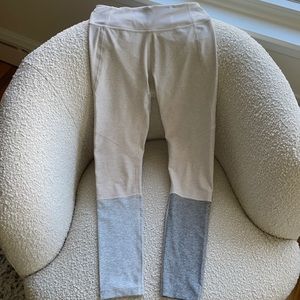 NWOT Dipped 7/8 Leggings OUTDOOR VOICES